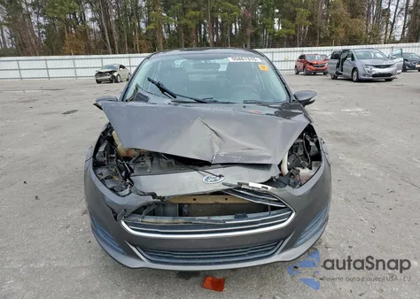 2015 Ford Fiesta Se z USA, uszkodzony, nr VIN 3FADP4BJ0FM106096